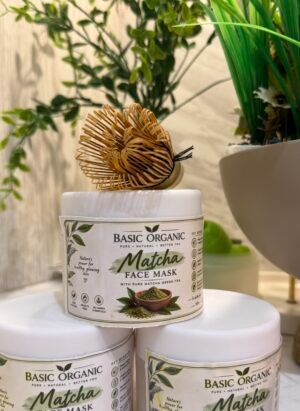 Matcha strawberry mask